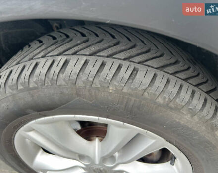 Белый Ниссан Кашкай, объемом двигателя 1.6 л и пробегом 221 тыс. км за 12500 $, фото 12 на Automoto.ua