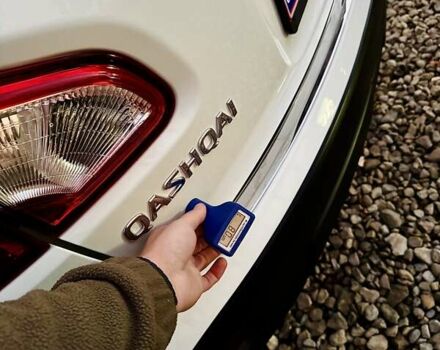 Белый Ниссан Кашкай, объемом двигателя 1.6 л и пробегом 174 тыс. км за 12999 $, фото 151 на Automoto.ua