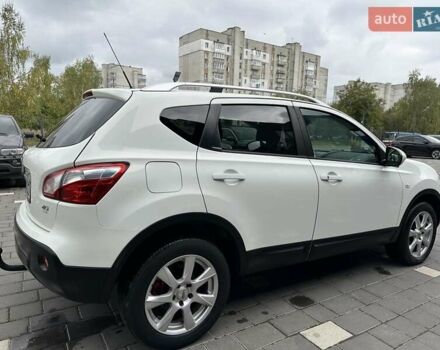 Білий Ніссан Кашкай, об'ємом двигуна 2 л та пробігом 193 тис. км за 12170 $, фото 3 на Automoto.ua