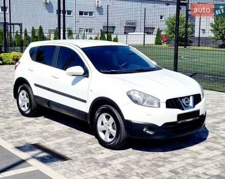 Белый Ниссан Кашкай, объемом двигателя 2 л и пробегом 162 тыс. км за 11899 $, фото 28 на Automoto.ua