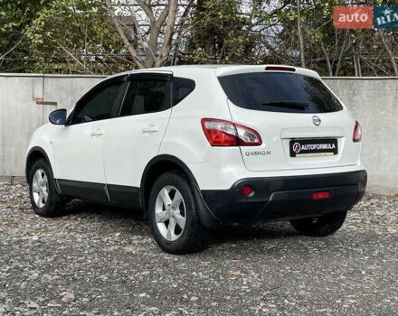 Білий Ніссан Кашкай, об'ємом двигуна 1.6 л та пробігом 156 тис. км за 9990 $, фото 6 на Automoto.ua