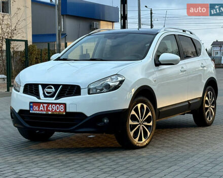 Ниссан Кашкай 2012 в Житомире на Automoto.ua Белый Ниссан Кашкай, объемом двигателя 1.5 л и пробегом 212 тыс. км за 11899 $, фото 6 на Automoto.ua