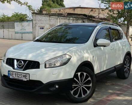 Белый Ниссан Кашкай, объемом двигателя 1.6 л и пробегом 155 тыс. км за 11900 $, фото 1 на Automoto.ua