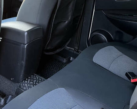 Білий Ніссан Кашкай, об'ємом двигуна 2 л та пробігом 129 тис. км за 13500 $, фото 38 на Automoto.ua