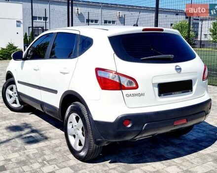 Белый Ниссан Кашкай, объемом двигателя 2 л и пробегом 162 тыс. км за 11899 $, фото 57 на Automoto.ua