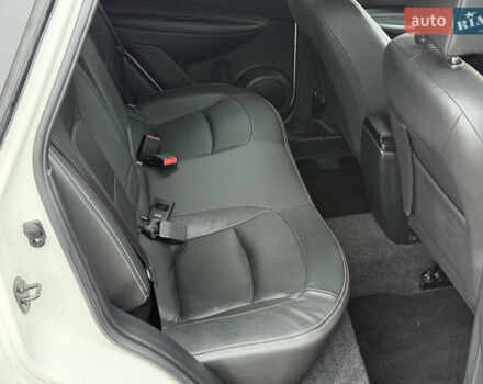 Белый Ниссан Кашкай, объемом двигателя 1.5 л и пробегом 198 тыс. км за 13500 $, фото 14 на Automoto.ua