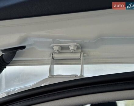 Белый Ниссан Кашкай, объемом двигателя 1.6 л и пробегом 174 тыс. км за 12999 $, фото 76 на Automoto.ua