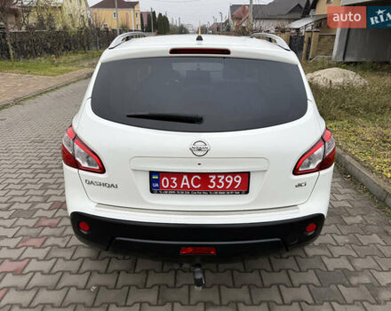 Белый Ниссан Кашкай, объемом двигателя 1.5 л и пробегом 198 тыс. км за 13500 $, фото 5 на Automoto.ua