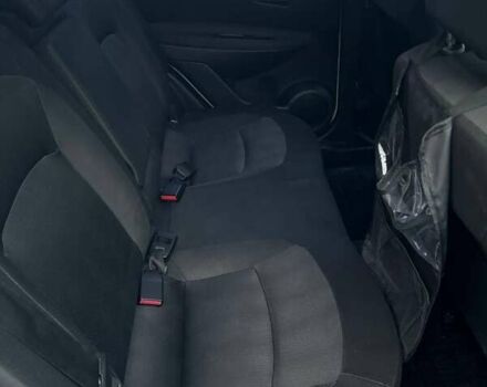 Белый Ниссан Кашкай, объемом двигателя 2 л и пробегом 150 тыс. км за 11500 $, фото 10 на Automoto.ua