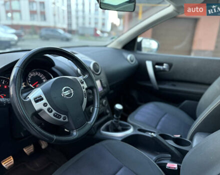 Белый Ниссан Кашкай, объемом двигателя 1.5 л и пробегом 219 тыс. км за 10899 $, фото 32 на Automoto.ua