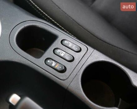 Білий Ніссан Кашкай, об'ємом двигуна 2 л та пробігом 130 тис. км за 11900 $, фото 18 на Automoto.ua