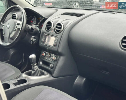 Белый Ниссан Кашкай, объемом двигателя 1.5 л и пробегом 242 тыс. км за 10500 $, фото 18 на Automoto.ua