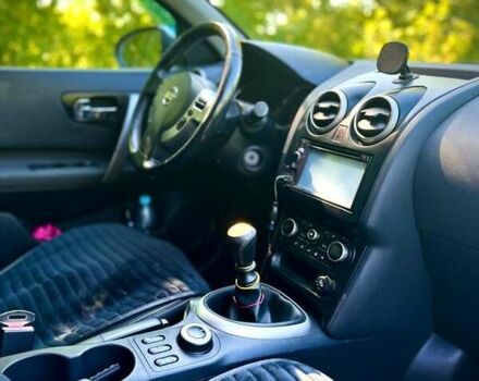 Білий Ніссан Кашкай, об'ємом двигуна 2 л та пробігом 241 тис. км за 12200 $, фото 5 на Automoto.ua