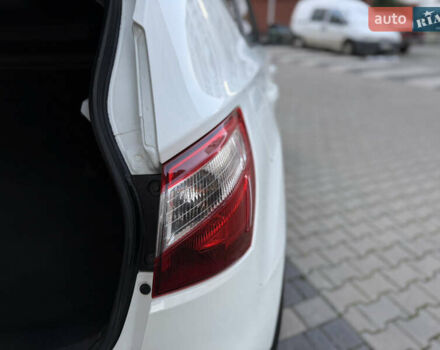 Белый Ниссан Кашкай, объемом двигателя 1.5 л и пробегом 219 тыс. км за 10899 $, фото 40 на Automoto.ua