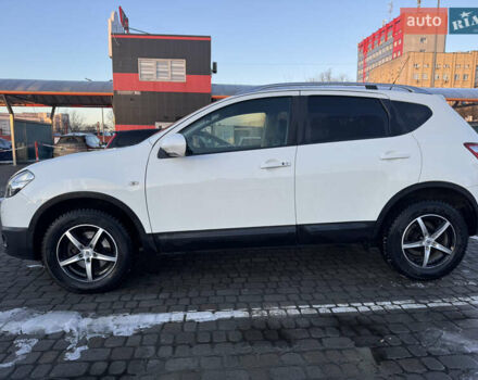 Білий Ніссан Кашкай, об'ємом двигуна 1.6 л та пробігом 211 тис. км за 11300 $, фото 1 на Automoto.ua