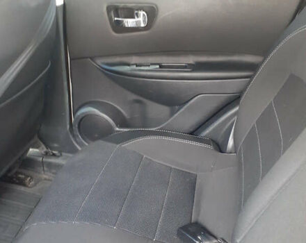 Белый Ниссан Кашкай, объемом двигателя 1.6 л и пробегом 157 тыс. км за 10900 $, фото 9 на Automoto.ua