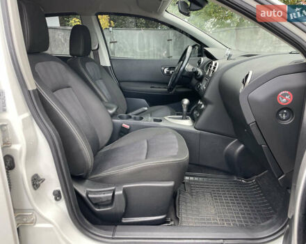 Білий Ніссан Кашкай, об'ємом двигуна 1.6 л та пробігом 156 тис. км за 9990 $, фото 14 на Automoto.ua