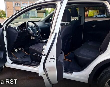 Белый Ниссан Кашкай, объемом двигателя 1.5 л и пробегом 197 тыс. км за 11300 $, фото 6 на Automoto.ua