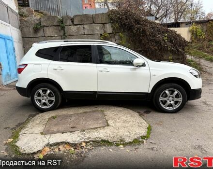 Белый Ниссан Кашкай, объемом двигателя 2 л и пробегом 190 тыс. км за 11700 $, фото 3 на Automoto.ua