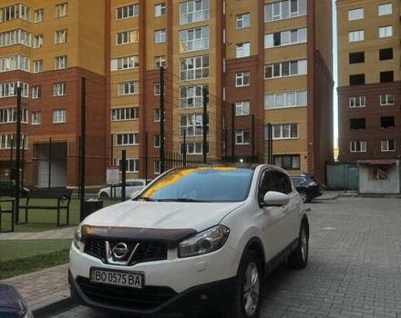 Белый Ниссан Кашкай, объемом двигателя 1.6 л и пробегом 110 тыс. км за 14100 $, фото 5 на Automoto.ua
