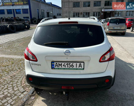 Білий Ніссан Кашкай, об'ємом двигуна 2 л та пробігом 202 тис. км за 12200 $, фото 5 на Automoto.ua