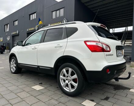 Белый Ниссан Кашкай, объемом двигателя 2 л и пробегом 193 тыс. км за 12230 $, фото 5 на Automoto.ua