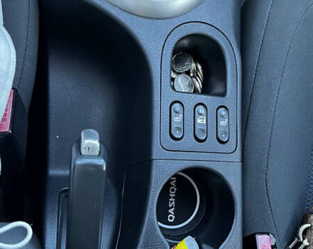 Білий Ніссан Кашкай, об'ємом двигуна 2 л та пробігом 129 тис. км за 13500 $, фото 60 на Automoto.ua