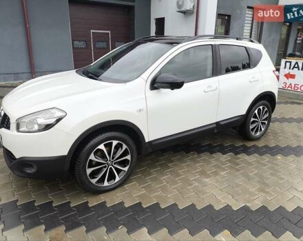 Білий Ніссан Кашкай, об'ємом двигуна 1.6 л та пробігом 210 тис. км за 11700 $, фото 4 на Automoto.ua