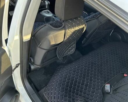 Білий Ніссан Кашкай, об'ємом двигуна 2.02 л та пробігом 91 тис. км за 12500 $, фото 7 на Automoto.ua