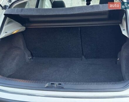 Белый Ниссан Кашкай, объемом двигателя 1.6 л и пробегом 174 тыс. км за 12999 $, фото 83 на Automoto.ua