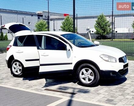 Белый Ниссан Кашкай, объемом двигателя 2 л и пробегом 162 тыс. км за 11899 $, фото 33 на Automoto.ua