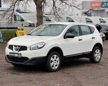 Белый Ниссан Кашкай, объемом двигателя 2 л и пробегом 134 тыс. км за 12000 $, фото 2 на Automoto.ua