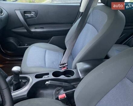 Белый Ниссан Кашкай, объемом двигателя 1.6 л и пробегом 220 тыс. км за 9800 $, фото 41 на Automoto.ua