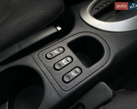 Белый Ниссан Кашкай, объемом двигателя 1.6 л и пробегом 155 тыс. км за 11900 $, фото 16 на Automoto.ua