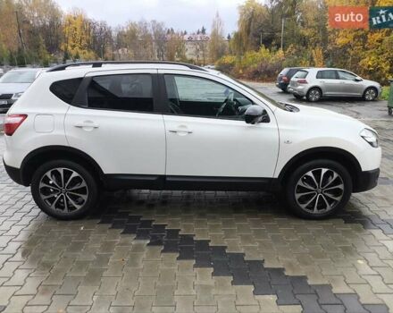 Білий Ніссан Кашкай, об'ємом двигуна 1.6 л та пробігом 210 тис. км за 11700 $, фото 14 на Automoto.ua