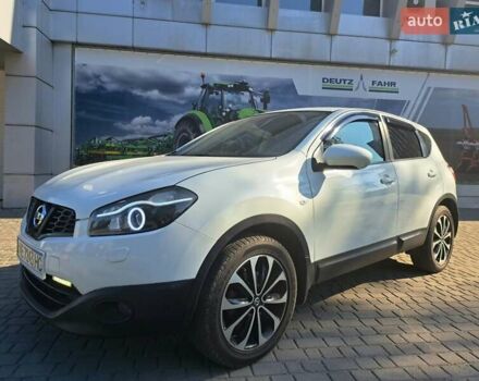 Белый Ниссан Кашкай, объемом двигателя 2 л и пробегом 87 тыс. км за 12800 $, фото 2 на Automoto.ua