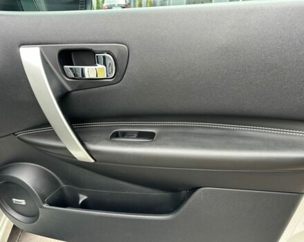 Белый Ниссан Кашкай, объемом двигателя 2 л и пробегом 193 тыс. км за 12230 $, фото 22 на Automoto.ua