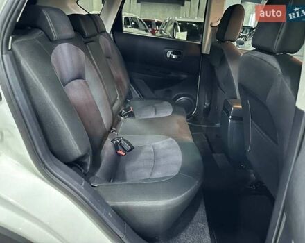 Белый Ниссан Кашкай, объемом двигателя 1.6 л и пробегом 160 тыс. км за 11799 $, фото 15 на Automoto.ua