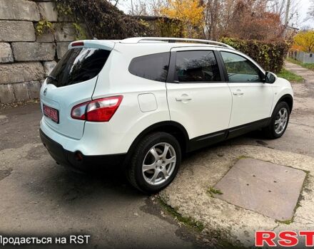 Белый Ниссан Кашкай, объемом двигателя 2 л и пробегом 190 тыс. км за 11700 $, фото 5 на Automoto.ua