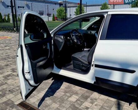 Белый Ниссан Кашкай, объемом двигателя 2 л и пробегом 162 тыс. км за 11899 $, фото 77 на Automoto.ua