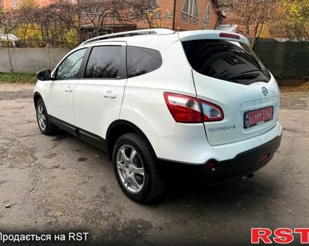 Белый Ниссан Кашкай, объемом двигателя 2 л и пробегом 190 тыс. км за 11700 $, фото 6 на Automoto.ua