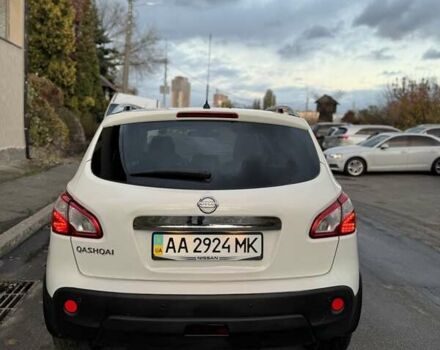Белый Ниссан Кашкай, объемом двигателя 2 л и пробегом 159 тыс. км за 11200 $, фото 16 на Automoto.ua