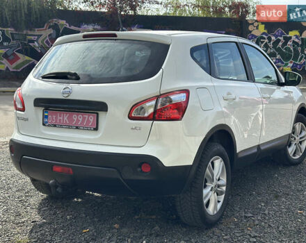 Белый Ниссан Кашкай, объемом двигателя 1.5 л и пробегом 242 тыс. км за 10500 $, фото 10 на Automoto.ua