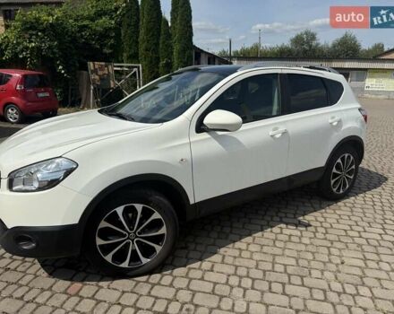 Білий Ніссан Кашкай, об'ємом двигуна 1.46 л та пробігом 237 тис. км за 11111 $, фото 9 на Automoto.ua