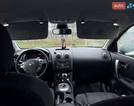 Белый Ниссан Кашкай, объемом двигателя 2 л и пробегом 150 тыс. км за 11500 $, фото 17 на Automoto.ua
