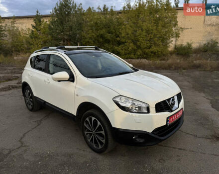 Белый Ниссан Кашкай, объемом двигателя 1.5 л и пробегом 184 тыс. км за 11900 $, фото 3 на Automoto.ua