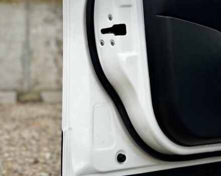 Белый Ниссан Кашкай, объемом двигателя 1.6 л и пробегом 174 тыс. км за 12999 $, фото 96 на Automoto.ua