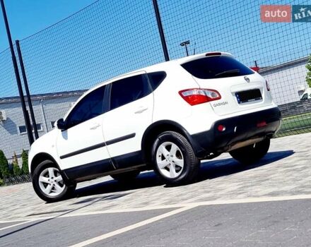 Белый Ниссан Кашкай, объемом двигателя 2 л и пробегом 162 тыс. км за 11899 $, фото 72 на Automoto.ua