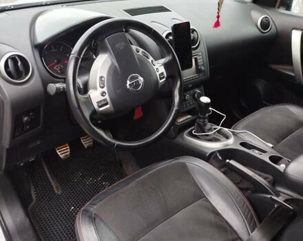 Белый Ниссан Кашкай, объемом двигателя 1.5 л и пробегом 255 тыс. км за 11200 $, фото 9 на Automoto.ua