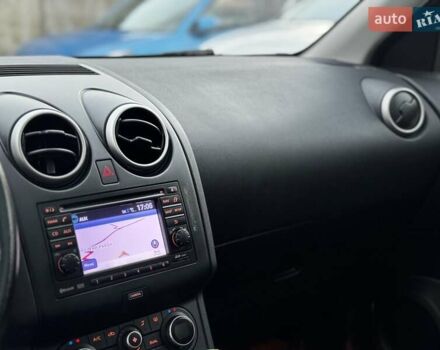 Белый Ниссан Кашкай, объемом двигателя 1.6 л и пробегом 174 тыс. км за 12999 $, фото 113 на Automoto.ua